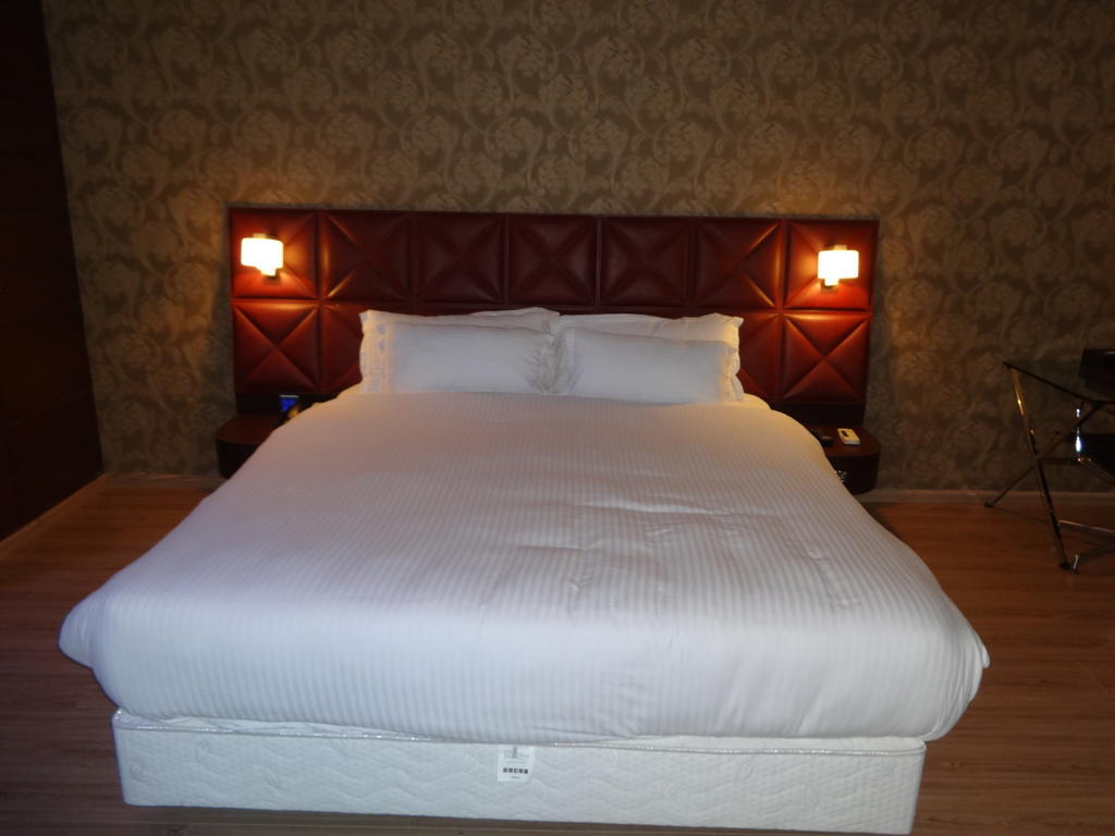 Hotel Patliputra Exotica Патна Номер фото